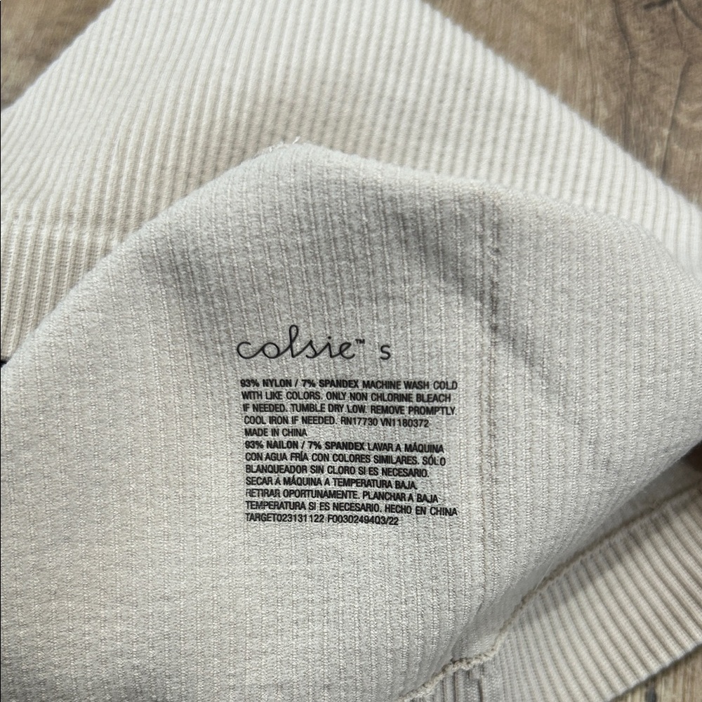Colsie Beige Ribbed Crop Top - Picture 5 of 5